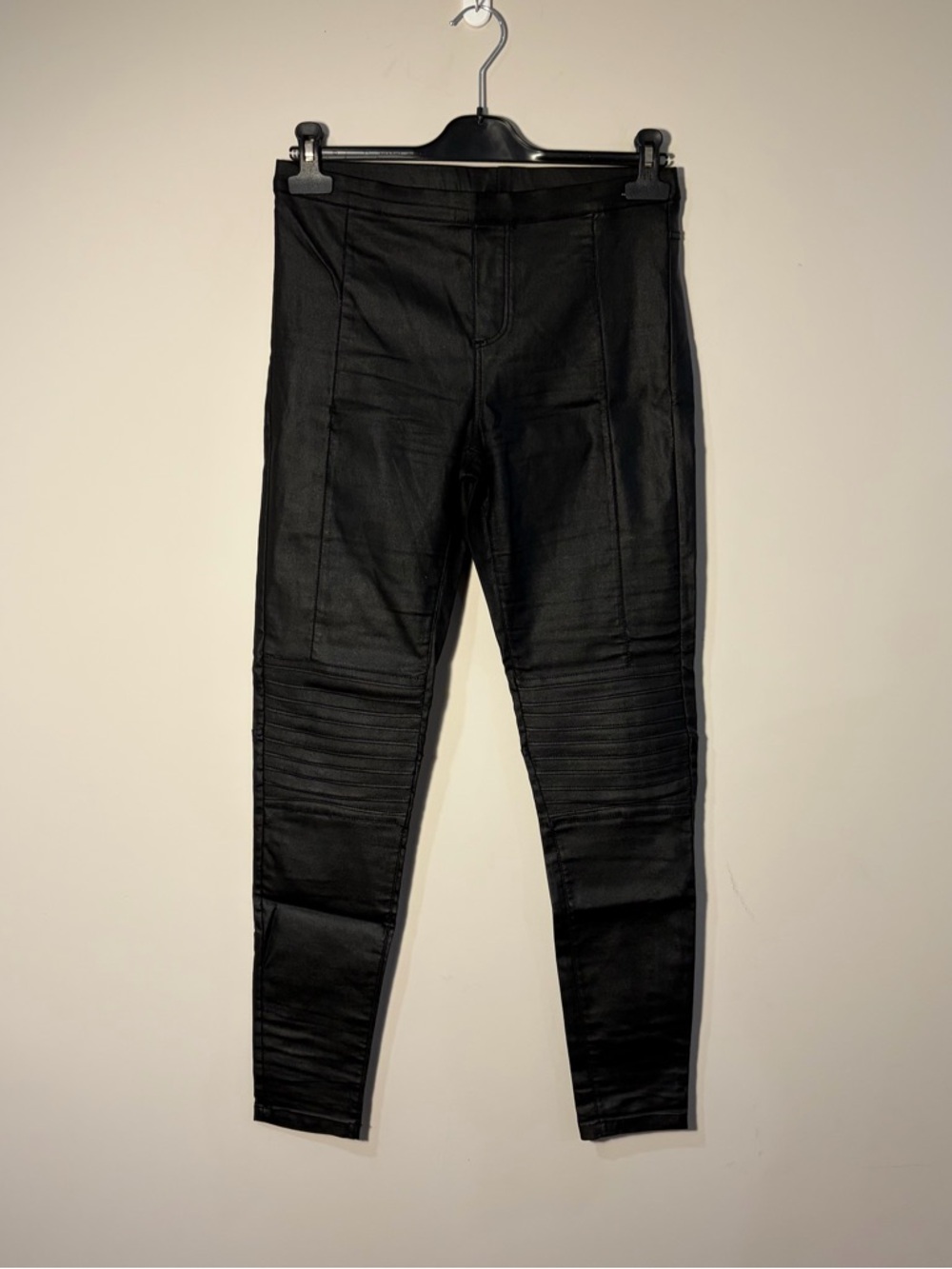 Streetwear Society Black Ribbed-Knee Skinny Pants